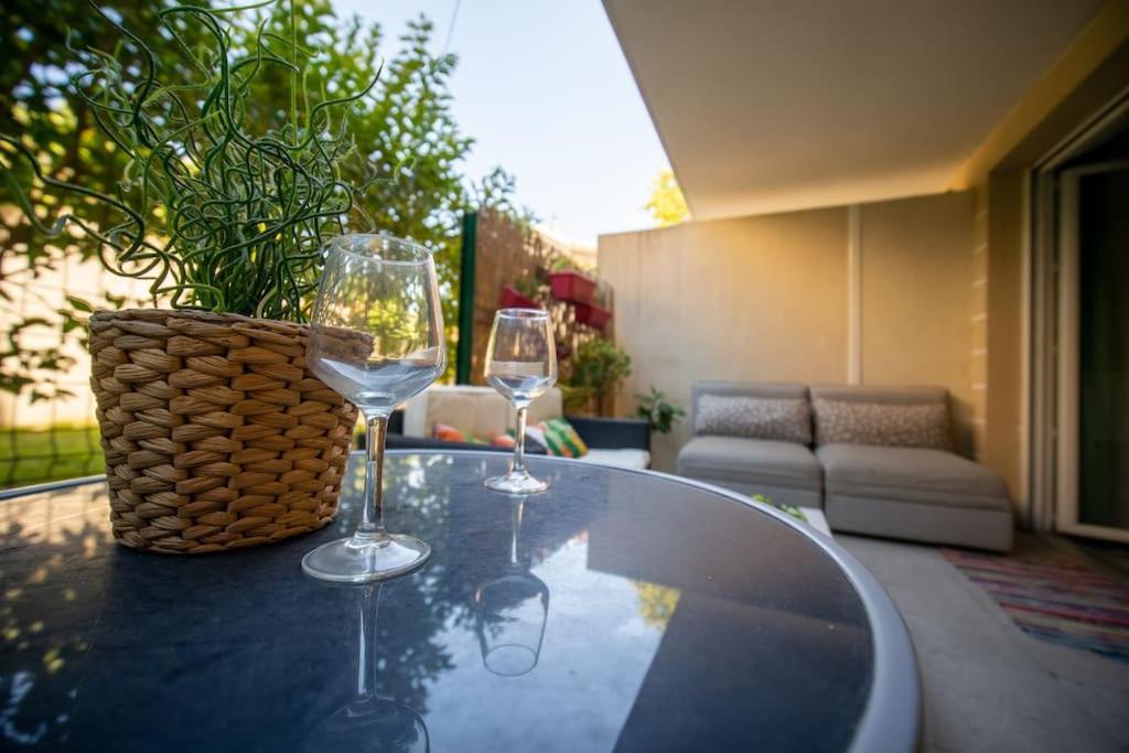 מרסיי Fully Equipped Apartment With Terrace Sleeps 4 מראה חיצוני תמונה